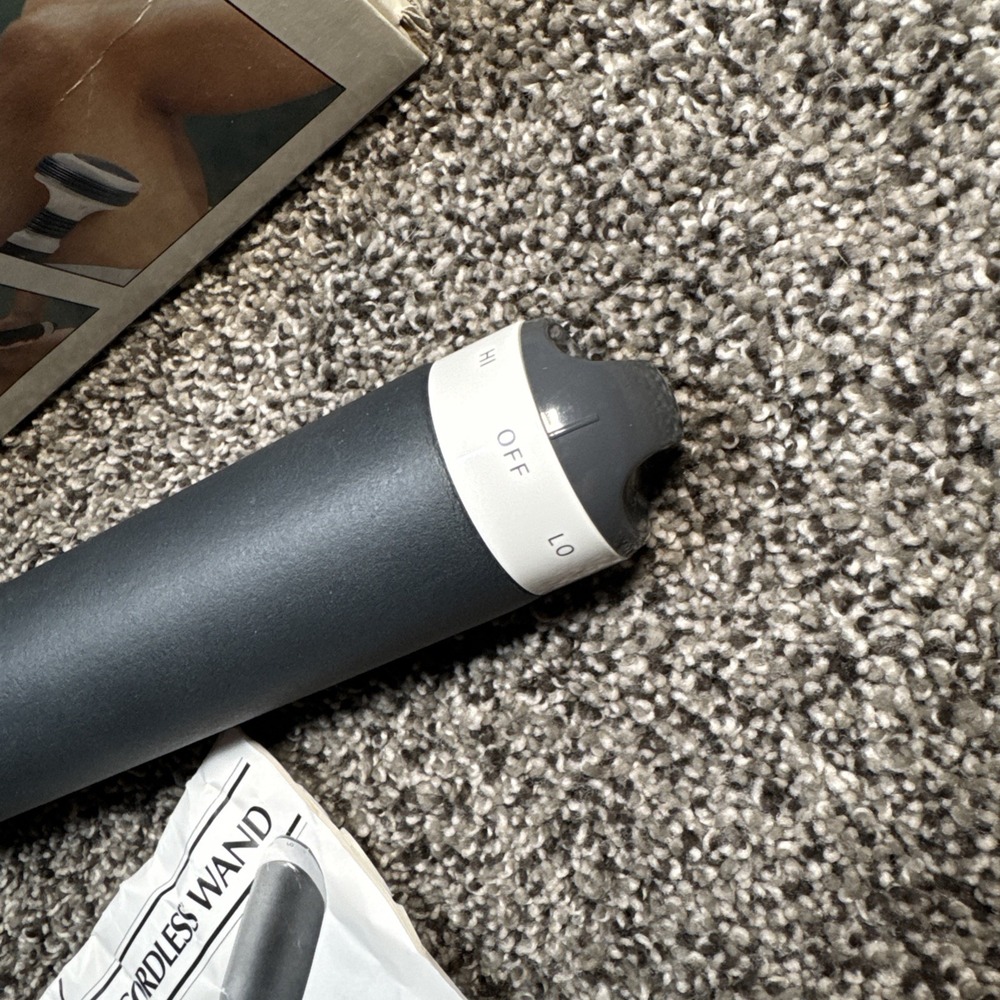 Vintage GNC Battery Wand Massager 2 Speed Control Cordless 186222 - Picture 4 of 5